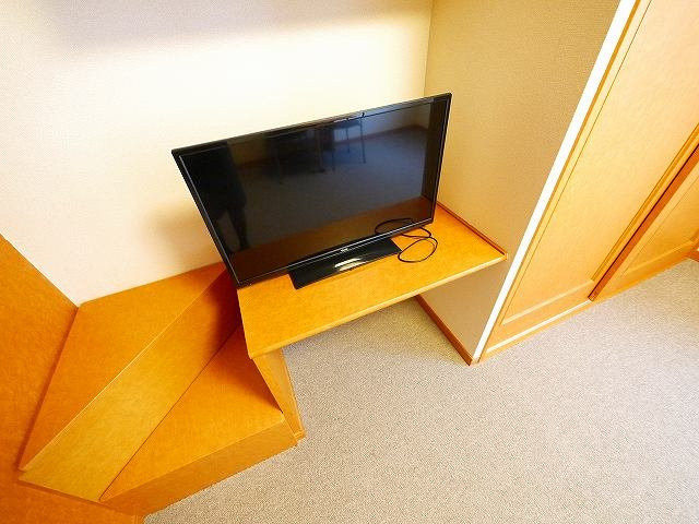 レオパレスくれーる大安寺のその他|テレビ付きです