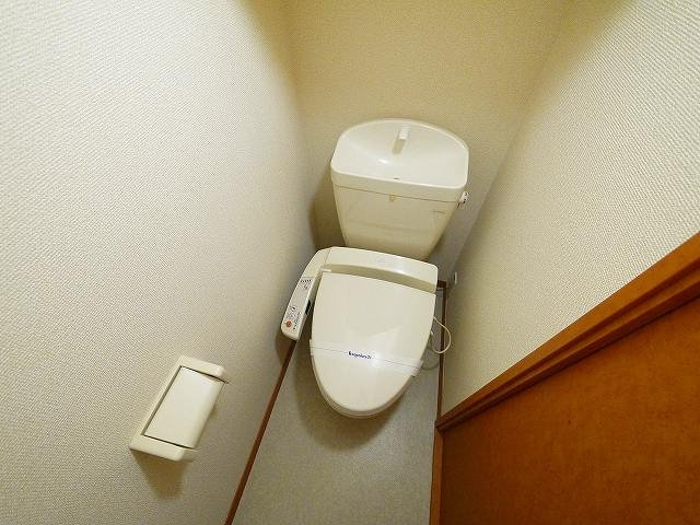 レオパレスくれーる大安寺のトイレ|トイレもきれいです