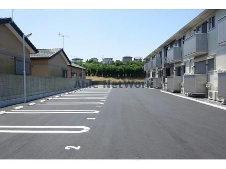 シュロス下津の駐車場|駐車場
