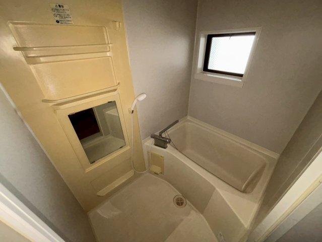 ガーデンプレイス白浜の浴室