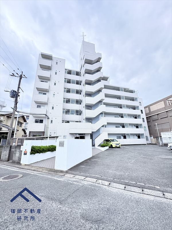 ウイング藤崎の外観