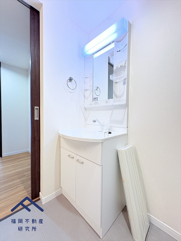 ウイング藤崎の独立洗面台