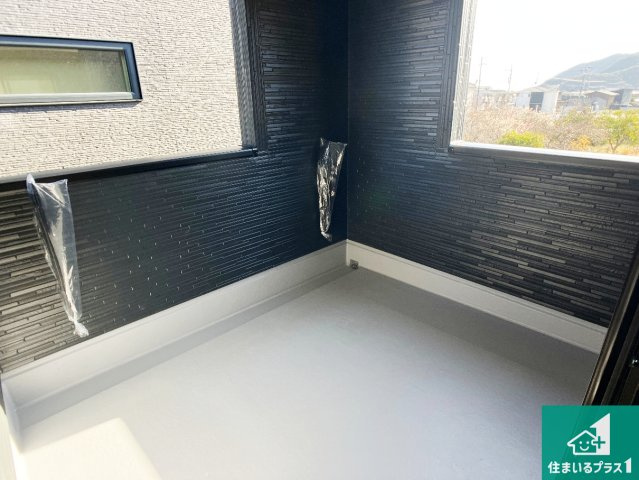 姫路市広畑区西蒲田　第8期　新築一戸建てのバルコニー|日当たりのよいバルコニー！お部屋が開放的に！