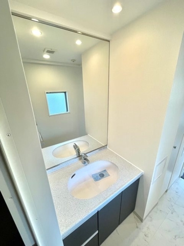 新品家具付きマンション中落合5(KaGood東京)の洗面所