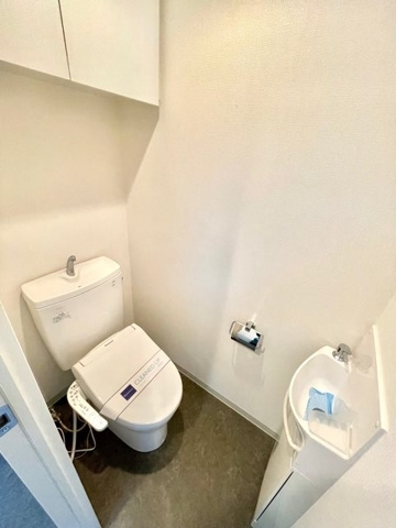 新品家具付きマンション中落合5(KaGood東京)のトイレ