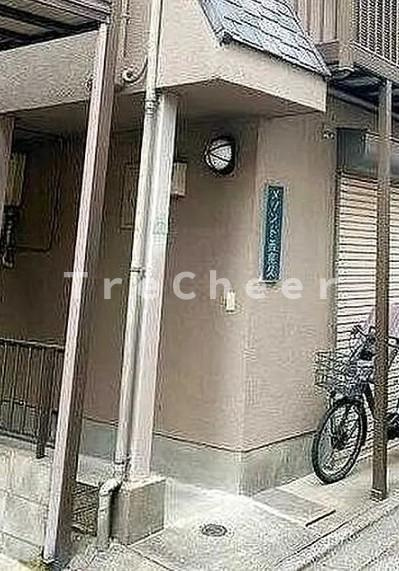 メゾンド西尾久のエントランス