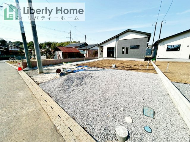 つくば市高野3期　新築戸建　1号棟の駐車場