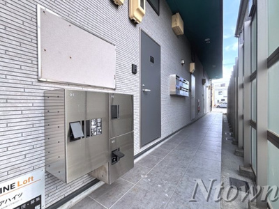 【ロビー】 | ラウレアハイツ | 清潔なロビーです