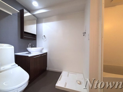 【洗面所】 | ラウレアハイツ | 使いやすい洗面所です