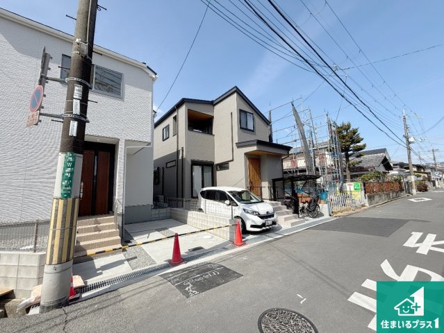 29日(土)30日(日)現地ご見学可能！　高槻市藤の里町　限定1邸の外観|安心の10年保証！外観を美しく保ち、雨水で汚れを落とします！気になることがありましたら、お気軽にお問い合わせください！