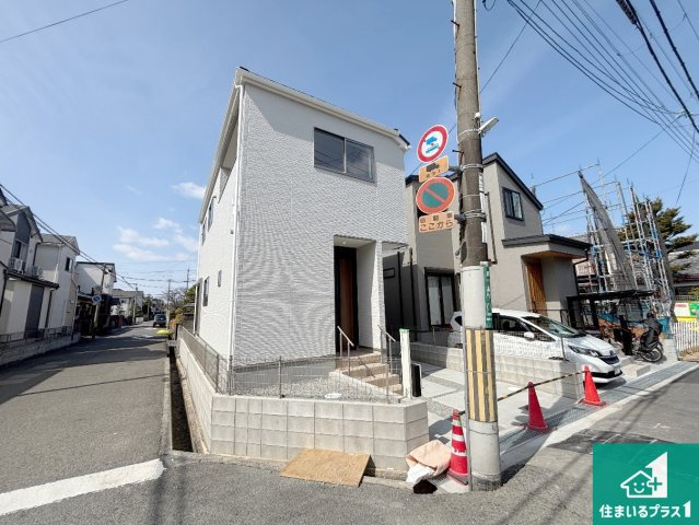 5日(土)6日(日)現地ご見学可能！　高槻市藤の里町　限定1邸の外観|安心の10年保証！外観を美しく保ち、雨水で汚れを落とします！気になることがありましたら、お気軽にお問い合わせください！