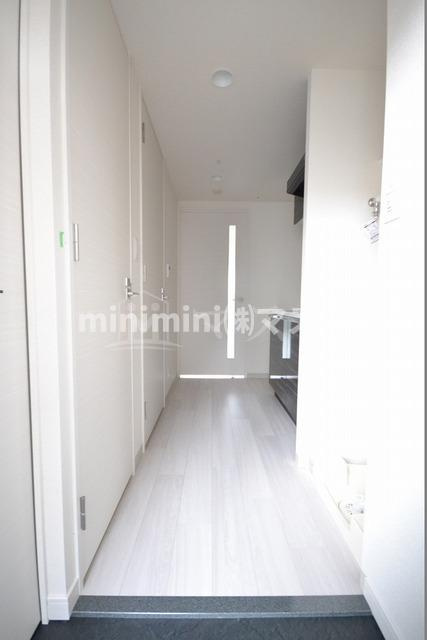 ファステート難波WESTパークの玄関