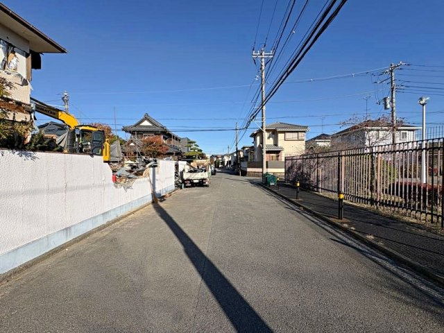 【前面道路含む現地写真】 | ブルーライン「舞岡」新築戸建て