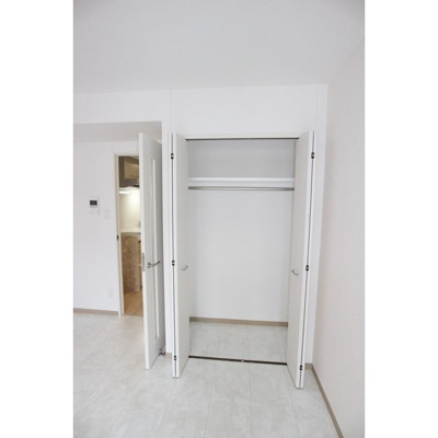 【寝室】 | LOCSSHINYURIGAOKA(ロックスシンユリガオカ)