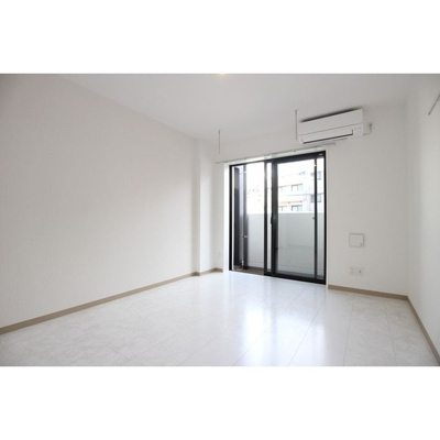 【居間・リビング】 | LOCSSHINYURIGAOKA(ロックスシンユリガオカ)