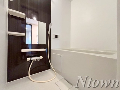 【ロビー】 | エリュート | 建物の内部です