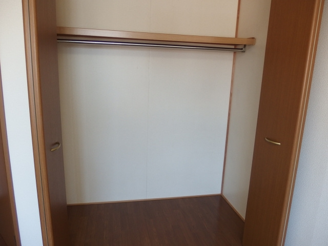 ラコンテ東通の収納