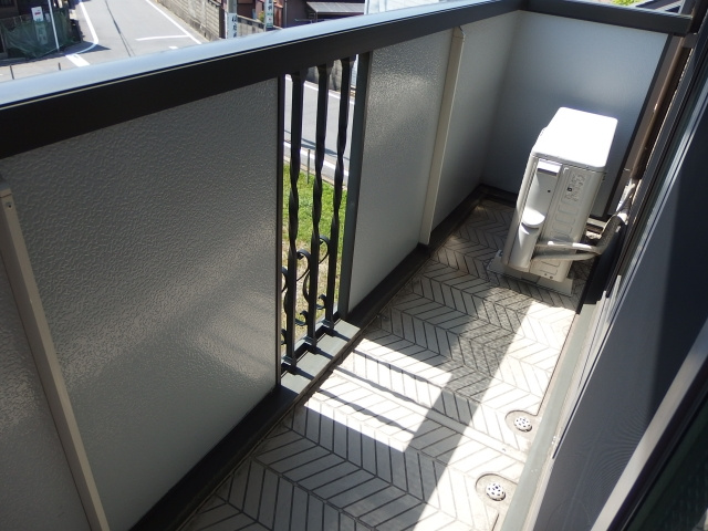 ラコンテ東通のバルコニー