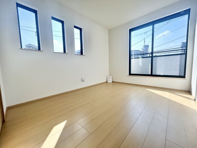 堺市東区日置荘西町1丁の洋室