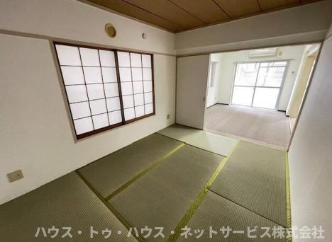 ジュネパレス柏第６９の和室