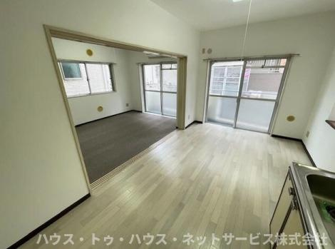 ジュネパレス柏第６９の居間・リビング