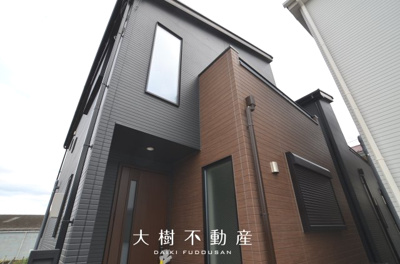 【外観】 | 綾瀬市寺尾本町1丁目 新築戸建て 全3棟【仲介手数料無料】