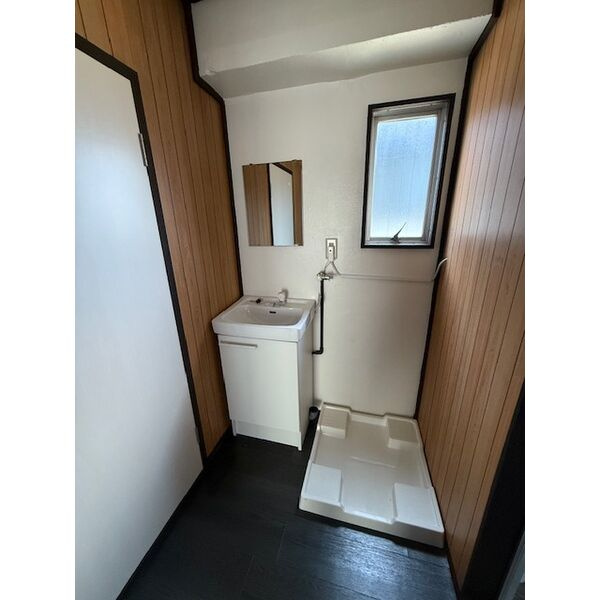 田中ビルの独立洗面台