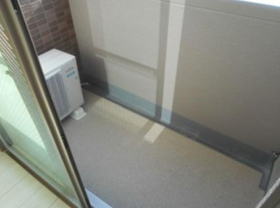 【バルコニー】 | リブリ・ドルチェ | 西向きのバルコニー。