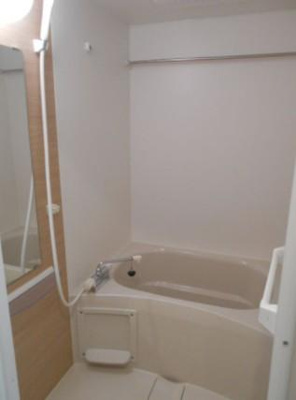 【浴室】 | リブリ・ドルチェ | 浴室乾燥機付きバス。