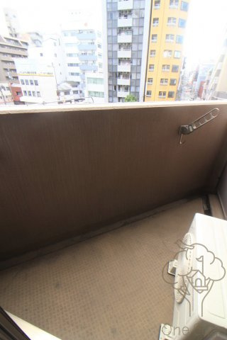 グローディア天満橋のバルコニー