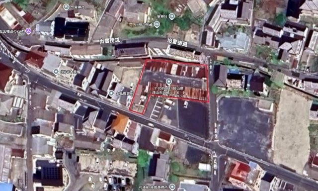 津山市川崎　車庫付き　駐車場２８区画の地図