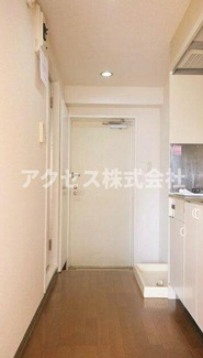 【玄関】 | ※同建物別室、参考写真