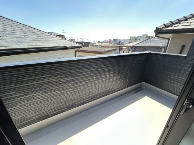 小倉南区葛原東2丁目2期のバルコニー