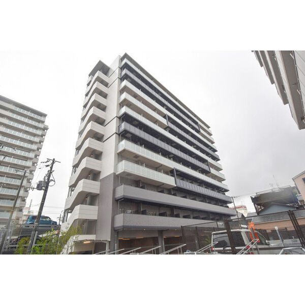 アドバンス大阪リーヴァ