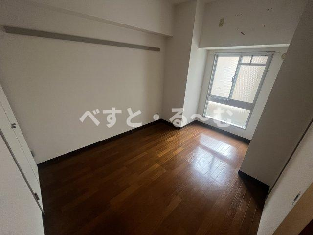 エンゼラート明石の洋室