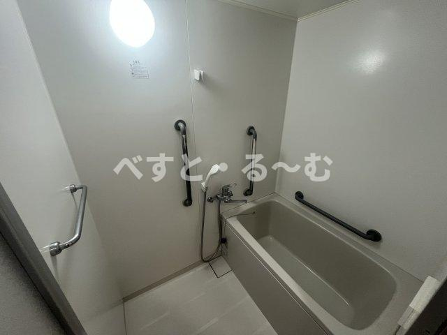 エンゼラート明石の浴室