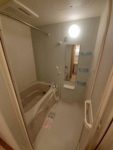 プリートの浴室