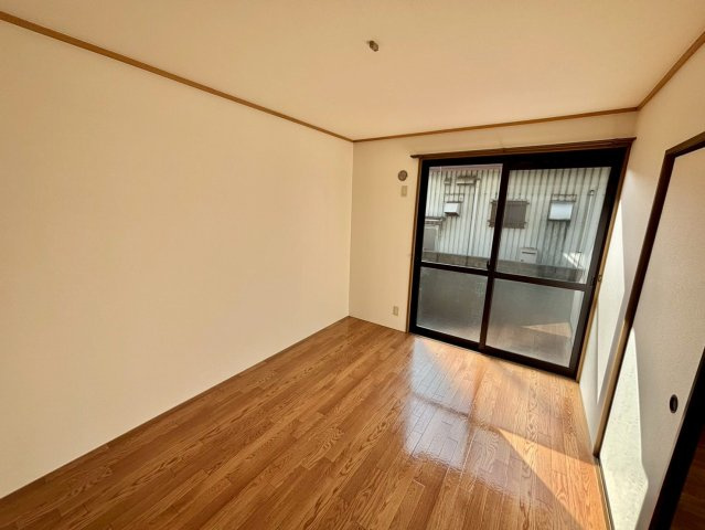 サンマルシェ　B棟の居間・リビング