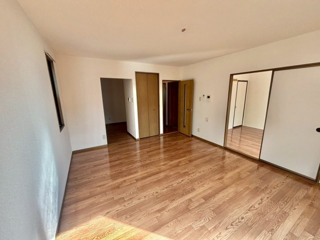 サンマルシェ　B棟の居間・リビング