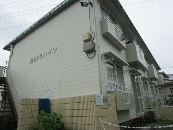 皇山町ハイツの外観|外観は落ち着いています