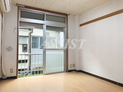 第２久野マンションの居間・リビング