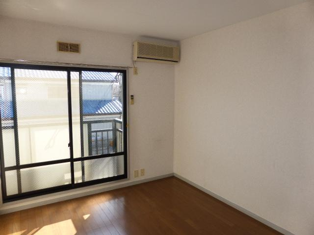 ヤマサハイツの居間・リビング|居間です