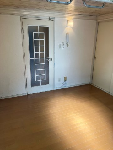 三郷第二の居間・リビング|こちらの居間で趣味の時間をお楽しみください