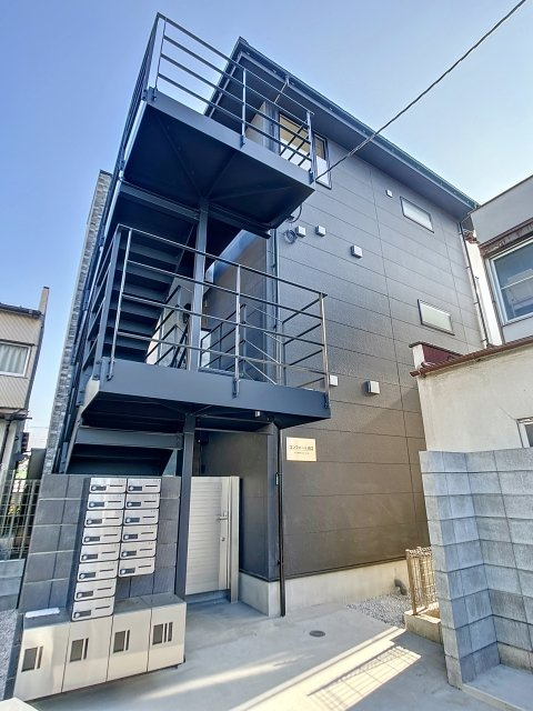 コンフォート川口