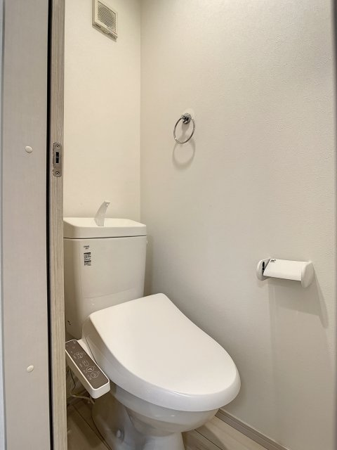 コンフォート川口のトイレ|ゆったりとした空間のトイレです