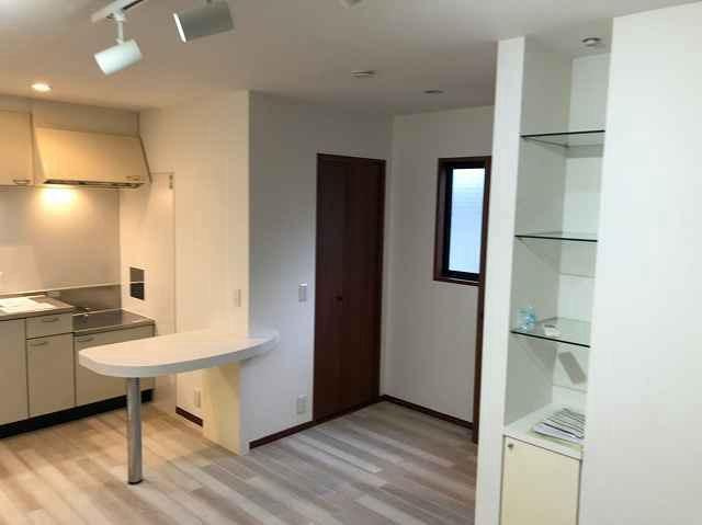 さいたま市中央区上落合２丁目のアパートの居間・リビング|ゆったり過ごせる居間です