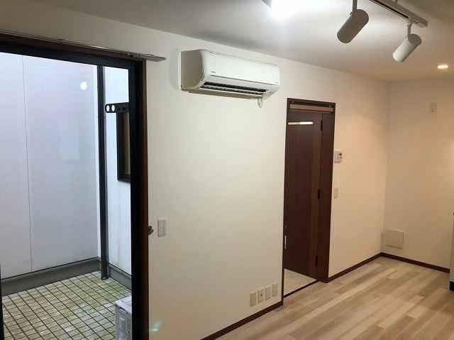 さいたま市中央区上落合２丁目のアパートの居間・リビング|リビングです