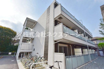 リブリ・クインスヴェールの画像