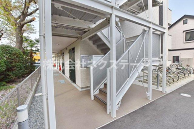 【エントランス】 | リブリ・クインスヴェール