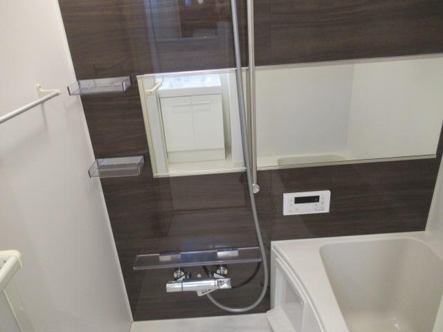 カサ　デ　ルーナ（Casa de luna）の浴室|日々の暮らしに欠かせないお風呂です